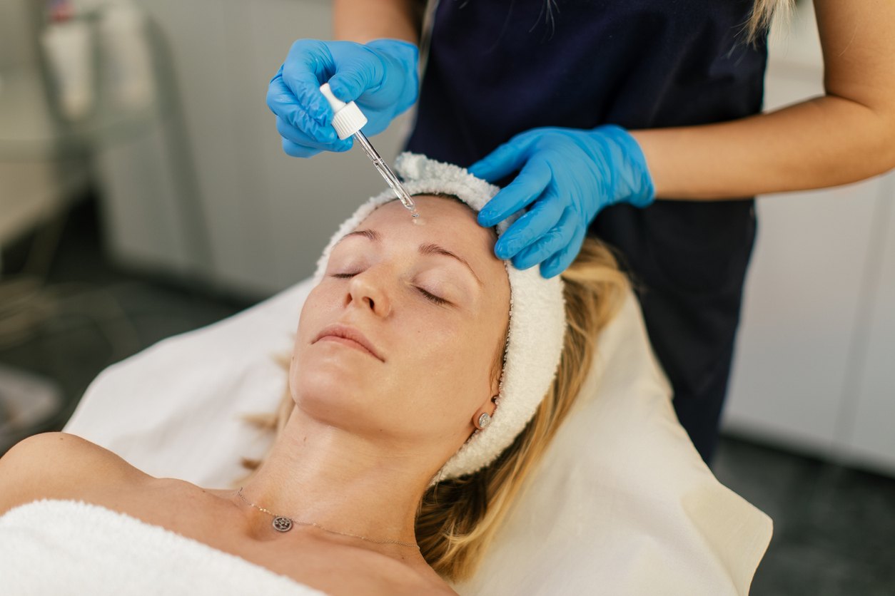 Exosomes vs. PRP: Which Is Better for Your Aesthetic Practice?